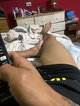 Aeroperreo online show from December 19, 2025, 11:07 pm