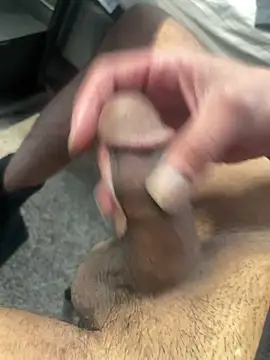 Snapshot of MrLatinKing chatting on March 15, 2025, 4:10 pm MrLatinKing online show from March 15, 2025, 4:10 pm