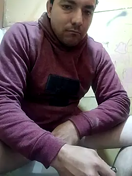 Snapshot of chinoxxx chatting on November 27, 2025, 1:28 am chinoxxx online show from November 27, 2025, 1:28 am