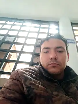 Snapshot of chinoxxx chatting on December 16, 2025, 3:38 pm chinoxxx online show from December 16, 2025, 3:38 pm