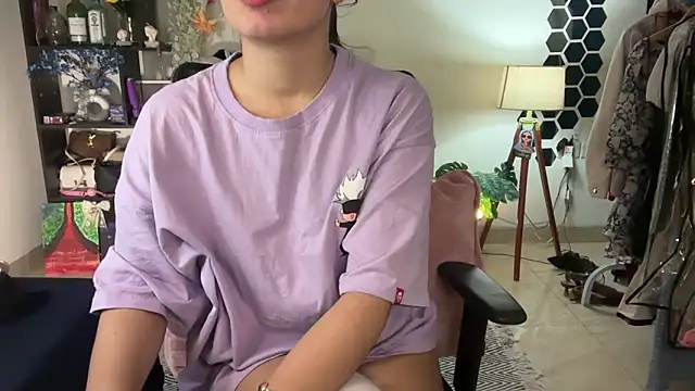 roseofvenom online show from February 12, 2026, 6:40 pm