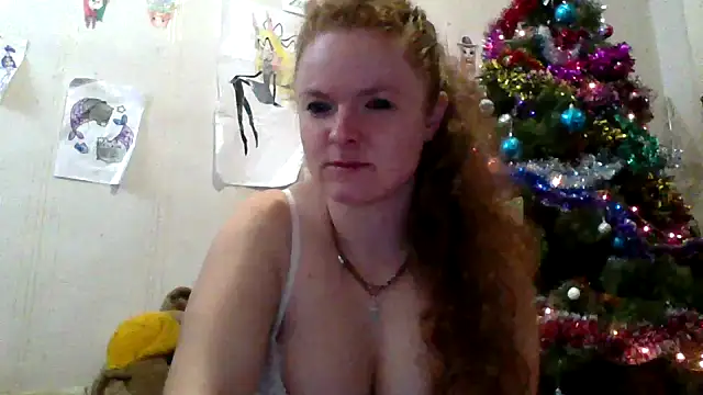 Snapshot of Rae_Jeannie chatting on December 14, 2025, 8:09 am Rae Jeannie online show from December 14, 2025, 8:09 am