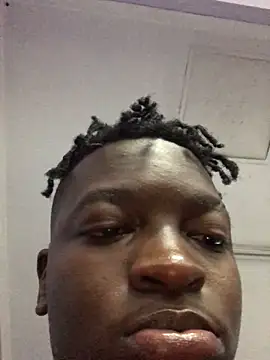 Snapshot of Redfucks333 chatting on November 6, 2025, 9:57 am Redfucks333 online show from November 6, 2025, 9:57 am