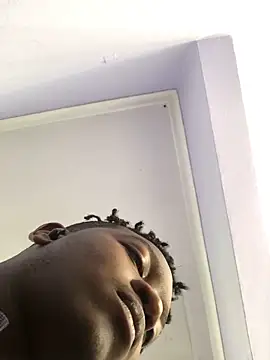 Snapshot of Redfucks333 chatting on November 12, 2025, 10:52 am Redfucks333 online show from November 12, 2025, 10:52 am