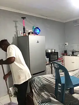 Redfucks333 online show from March 13, 2026, 5:18 pm