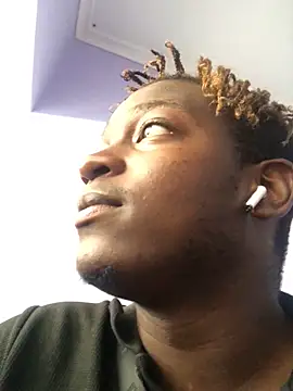 Snapshot of Redfucks333 chatting on February 9, 2026, 8:56 am Redfucks333 online show from February 9, 2026, 8:56 am