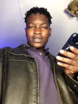 Snapshot of Redfucks333 chatting on October 29, 2025, 7:46 pm Redfucks333 online show from October 29, 2025, 7:46 pm