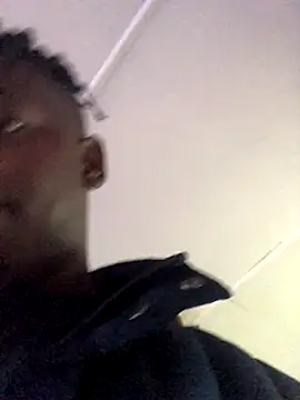 Snapshot of Redfucks333 chatting on November 9, 2025, 5:44 am Redfucks333 online show from November 9, 2025, 5:44 am