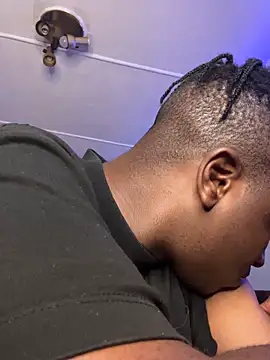 Snapshot of Redfucks333 chatting on November 12, 2025, 10:57 pm Redfucks333 online show from November 12, 2025, 10:57 pm