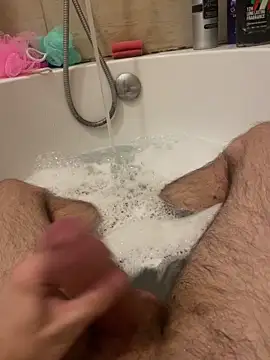 Snapshot of tomasek28 chatting on December 16, 2025, 5:39 pm tomasek28 online show from December 16, 2025, 5:39 pm