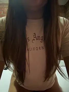 lunagonzales lima 2007 online show from December 19, 2025, 2:26 am