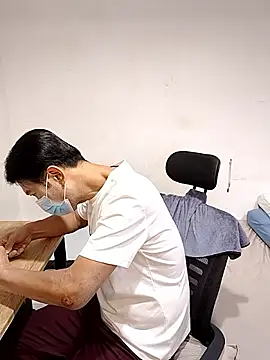 aa3600 online show from December 17, 2025, 1:16 pm