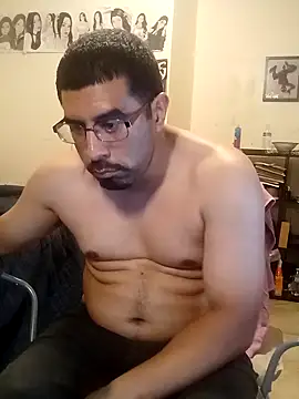 Snapshot of k1oudE chatting on November 10, 2025, 4:39 am k1oudE online show from November 10, 2025, 4:39 am