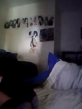 Snapshot of k1oudE chatting on November 16, 2025, 5:06 pm k1oudE online show from November 16, 2025, 5:06 pm