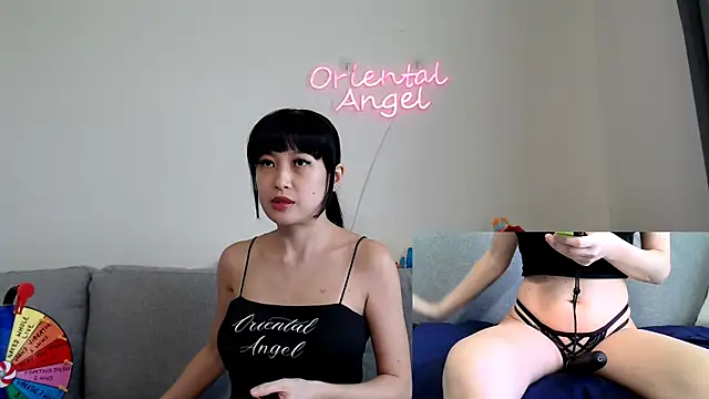 OrientalAngel online show from January 7, 2026, 1:43 am