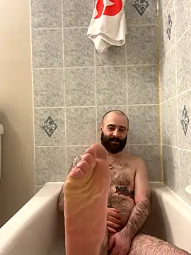 Snapshot of Faded-Solo chatting on November 26, 2025, 10:10 pm Faded-Solo online show from November 26, 2025, 10:10 pm