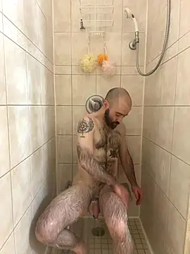 Snapshot of Faded-Solo chatting on November 4, 2025, 2:15 am Faded-Solo online show from November 4, 2025, 2:15 am