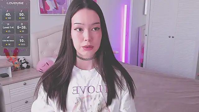 kittenrisha online show from February 23, 2026, 4:14 am