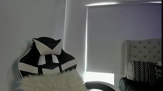 Xewa  online show from November 5, 2025, 8:12 pm