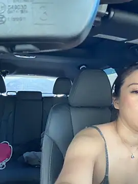 Snapshot of morganbby_ chatting on January 5, 2026, 9:18 pm morganbby online show from January 5, 2026, 9:18 pm