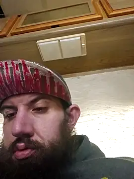 Snapshot of StruggleSnuggles chatting on November 17, 2025, 7:40 pm StruggleSnuggles online show from November 17, 2025, 7:40 pm