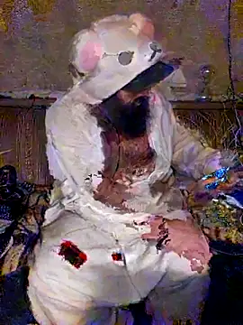 Snapshot of StruggleSnuggles chatting on November 19, 2025, 9:20 am StruggleSnuggles online show from November 19, 2025, 9:20 am