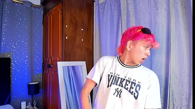 Snapshot of Brian-Ausslos chatting on March 9, 2025, 2:10 pm Brian-Ausslos online show from March 9, 2025, 2:10 pm