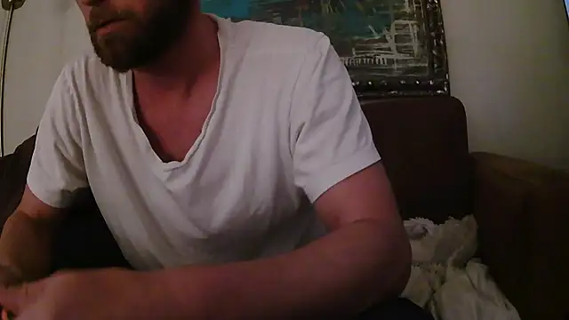 Snapshot of bjay1210 chatting on January 19, 2025, 12:06 am bjay1210 online show from January 19, 2025, 12:06 am