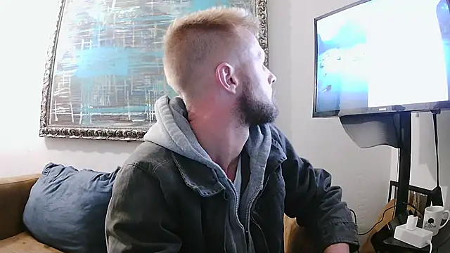 Snapshot of bjay1210 chatting on January 18, 2025, 3:09 am bjay1210 online show from January 18, 2025, 3:09 am