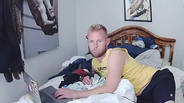 Snapshot of bjay1210 chatting on January 30, 2025, 7:37 pm bjay1210 online show from January 30, 2025, 7:37 pm