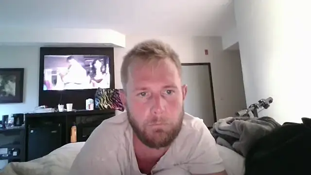 Snapshot of bjay1210 chatting on January 14, 2026, 8:56 pm bjay1210 online show from January 14, 2026, 8:56 pm