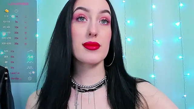 Snapshot of Miss_Alice__ chatting on January 6, 2025, 6:31 pm Miss Alice   online show from January 6, 2025, 6:31 pm
