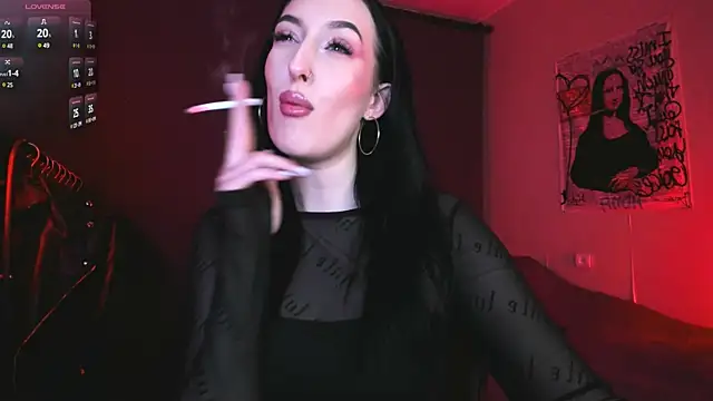 Snapshot of Miss_Alice__ chatting on February 13, 2025, 12:35 am Miss Alice   online show from February 13, 2025, 12:35 am