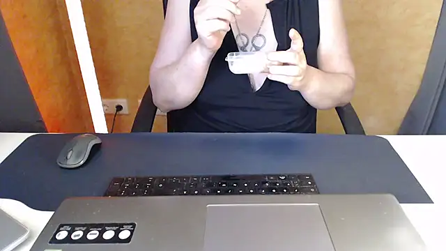 Sweet Phoenix online show from June 27, 2026, 12:22 pm