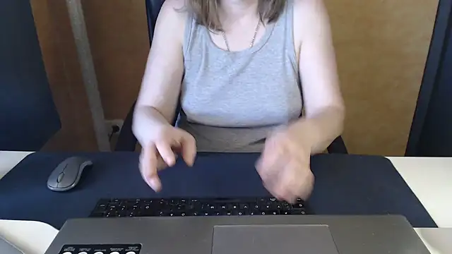 Sweet Phoenix online show from March 7, 2026, 8:10 am