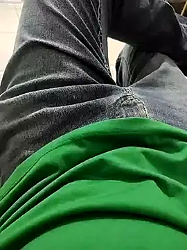 Snapshot of fredfgr chatting on February 2, 2026, 9:30 am fredfgr online show from February 2, 2026, 9:30 am