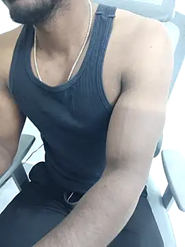 hot boy dic online show from December 17, 2025, 2:00 pm