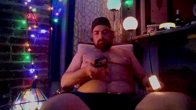 bearymikeyy online show from August 3, 2026, 7:49 am