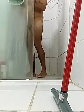 Snapshot of aventuras1508 chatting on April 2, 2026, 7:04 am aventuras1508 online show from April 2, 2026, 7:04 am