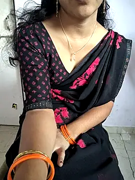 lovelygirl4567 online show from November 4, 2025, 5:00 am