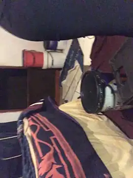 Snapshot of MKbesxxx chatting on April 15, 2026, 8:31 pm MKbesxxx online show from April 15, 2026, 8:31 pm