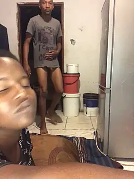 Snapshot of MKbesxxx chatting on April 1, 2026, 7:44 pm MKbesxxx online show from April 1, 2026, 7:44 pm