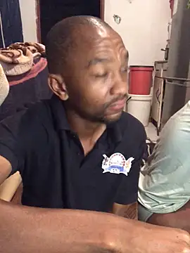 Snapshot of MKbesxxx chatting on April 11, 2026, 9:29 pm MKbesxxx online show from April 11, 2026, 9:29 pm