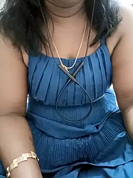 Tamil Vishalini online show from November 17, 2025, 4:49 am