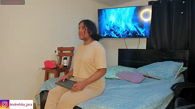 madisonbrunette online show from November 7, 2025, 4:44 pm