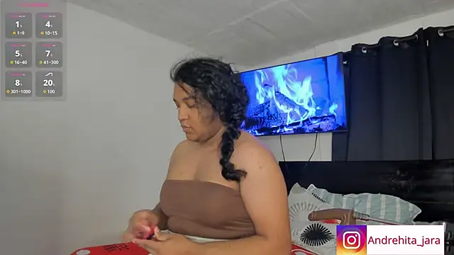 Snapshot of madisonbrunette chatting on June 4, 2026, 11:20 pm madisonbrunette online show from June 4, 2026, 11:20 pm