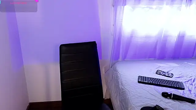 Gretta Hot online show from April 28, 2026, 3:05 pm