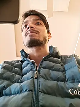 Snapshot of Tarun_0026 chatting on December 17, 2025, 6:07 am Tarun 0026 online show from December 17, 2025, 6:07 am