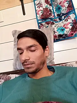 Snapshot of Tarun_0026 chatting on December 1, 2025, 6:36 am Tarun 0026 online show from December 1, 2025, 6:36 am