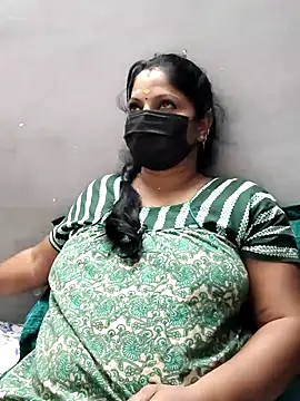 shamritha99 online show from September 9, 2025, 11:14 pm